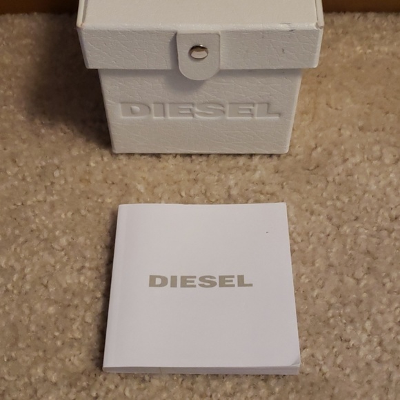 Diesel Watch DZ4289 *NWOT* - Picture 6 of 7